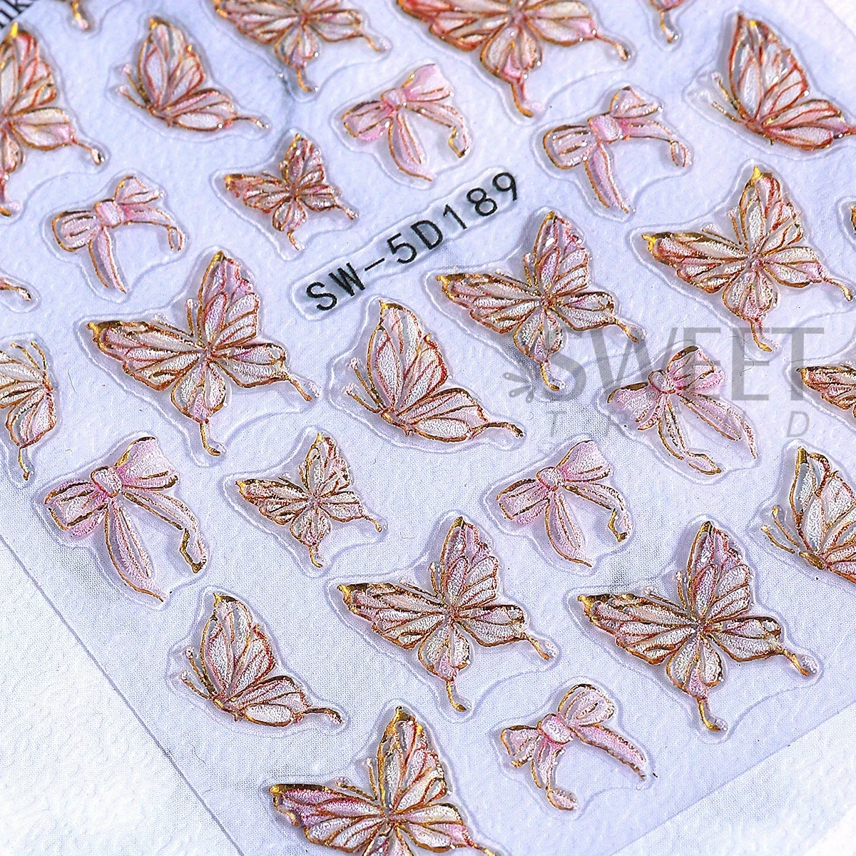 3 pezzi 5D Aurora Fata Farfalla Adesivo per unghie in rilievo Conchiglia di cristallo Ali d'angelo Design dell'arco Grazioso Shimmer Decalcomanie Manicure Decor