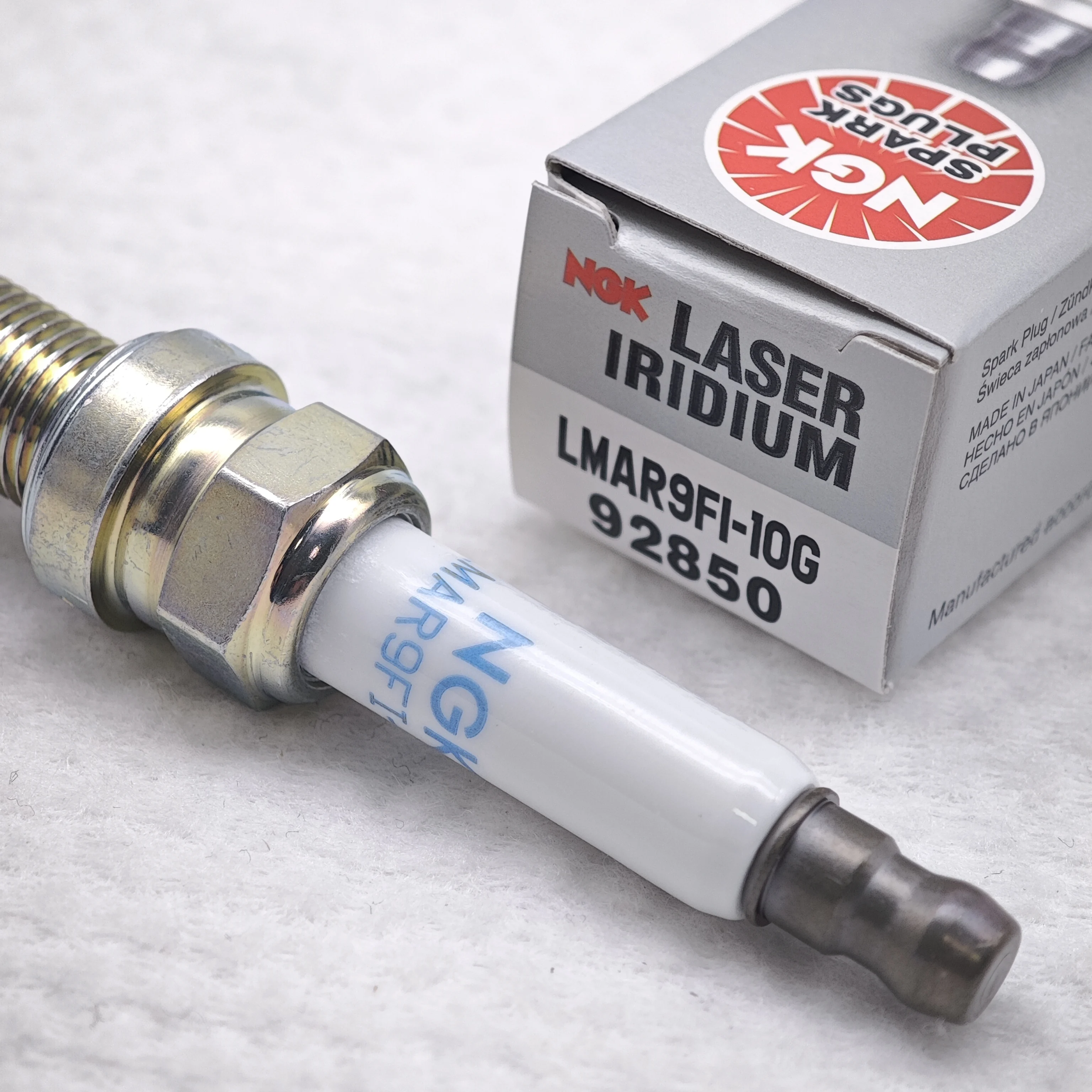 1pcs NGK Laser Iridium Spark Plug LMAR9FI-10G 92850 Suitable For