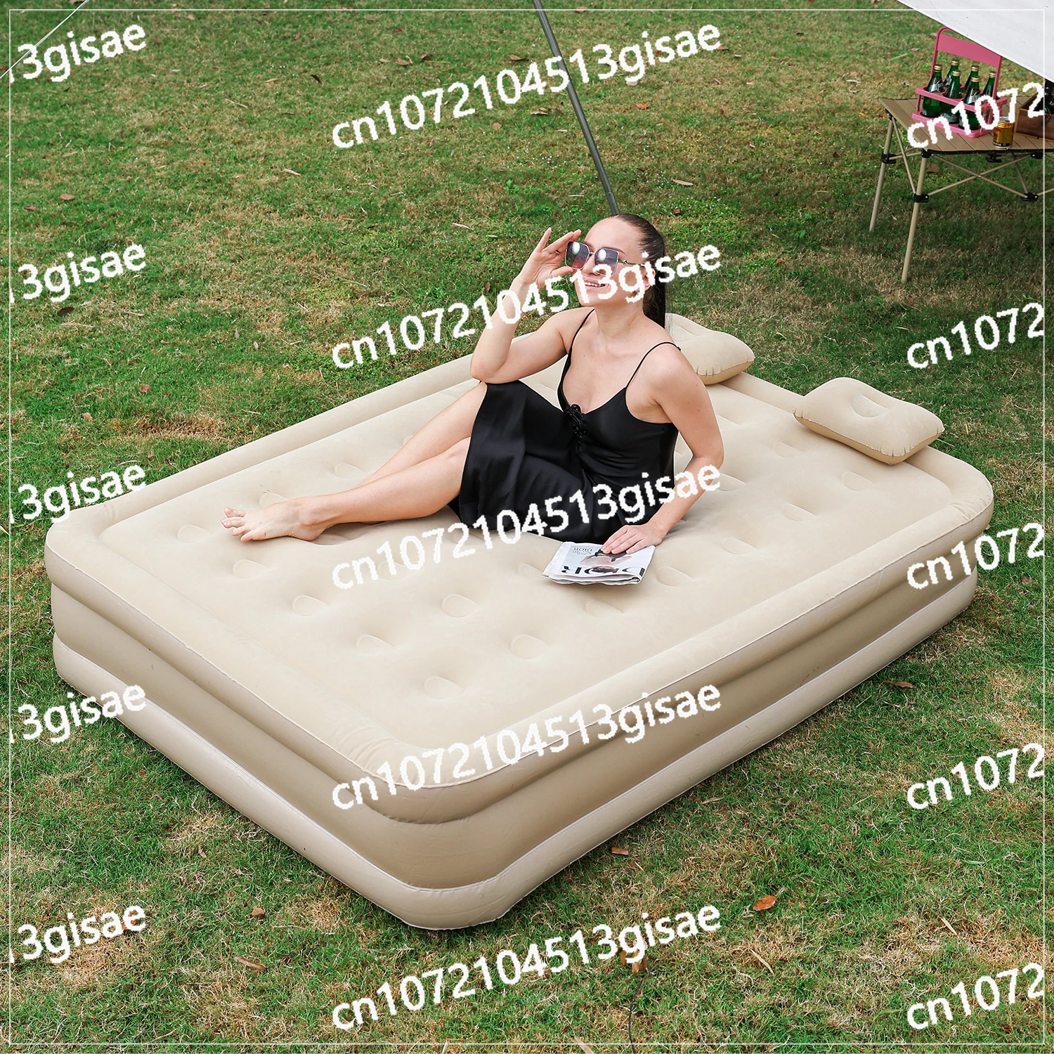 

PVC Inflatable Sleeping Mattress Luxury 2 Person Camping Bed Mat Built-in Pump Thicken Mat Interior Air Mattress Glamping Mats