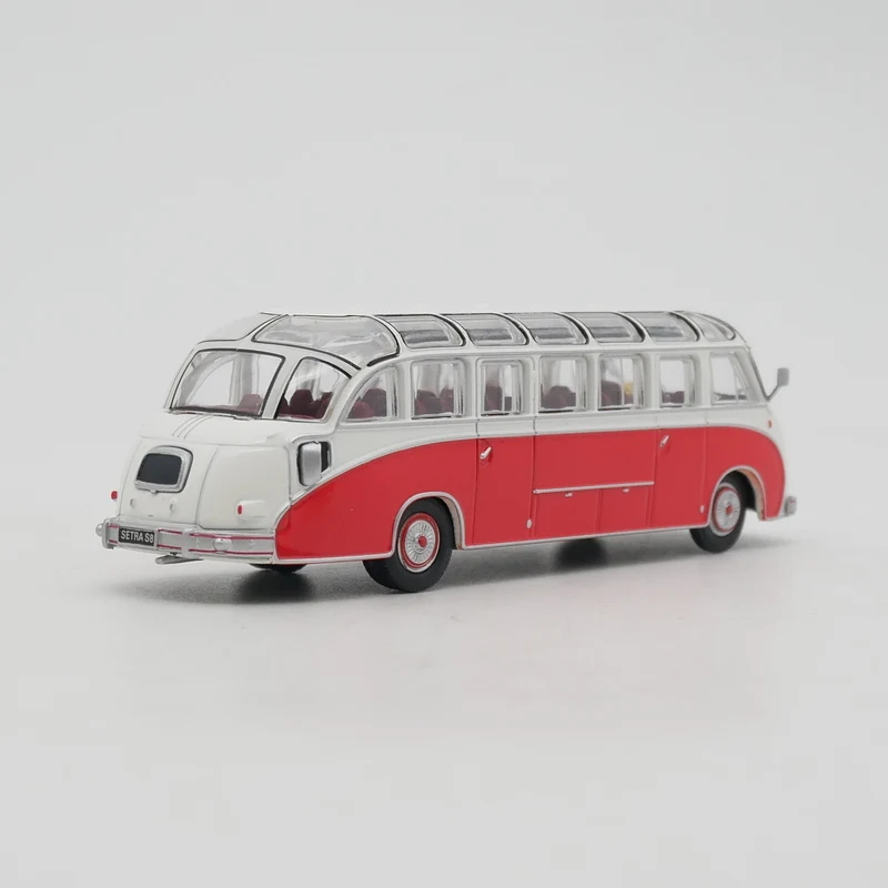 IXO 1:72 Scale Diecast Alloy IST Kassbohrer Setra S8 Bus Toys Cars Model Classic Adult Souvenir Collectibles Gift Static Display