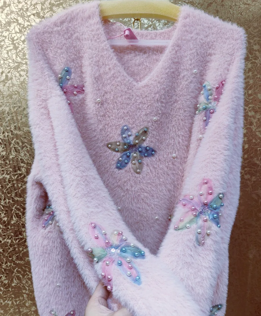 Luxury Style Sequined Beaded Flowers Thick Faux Fur Warm Sweater For Women Long Sleeve Winter V-neck Pink Knitwear Pullovers