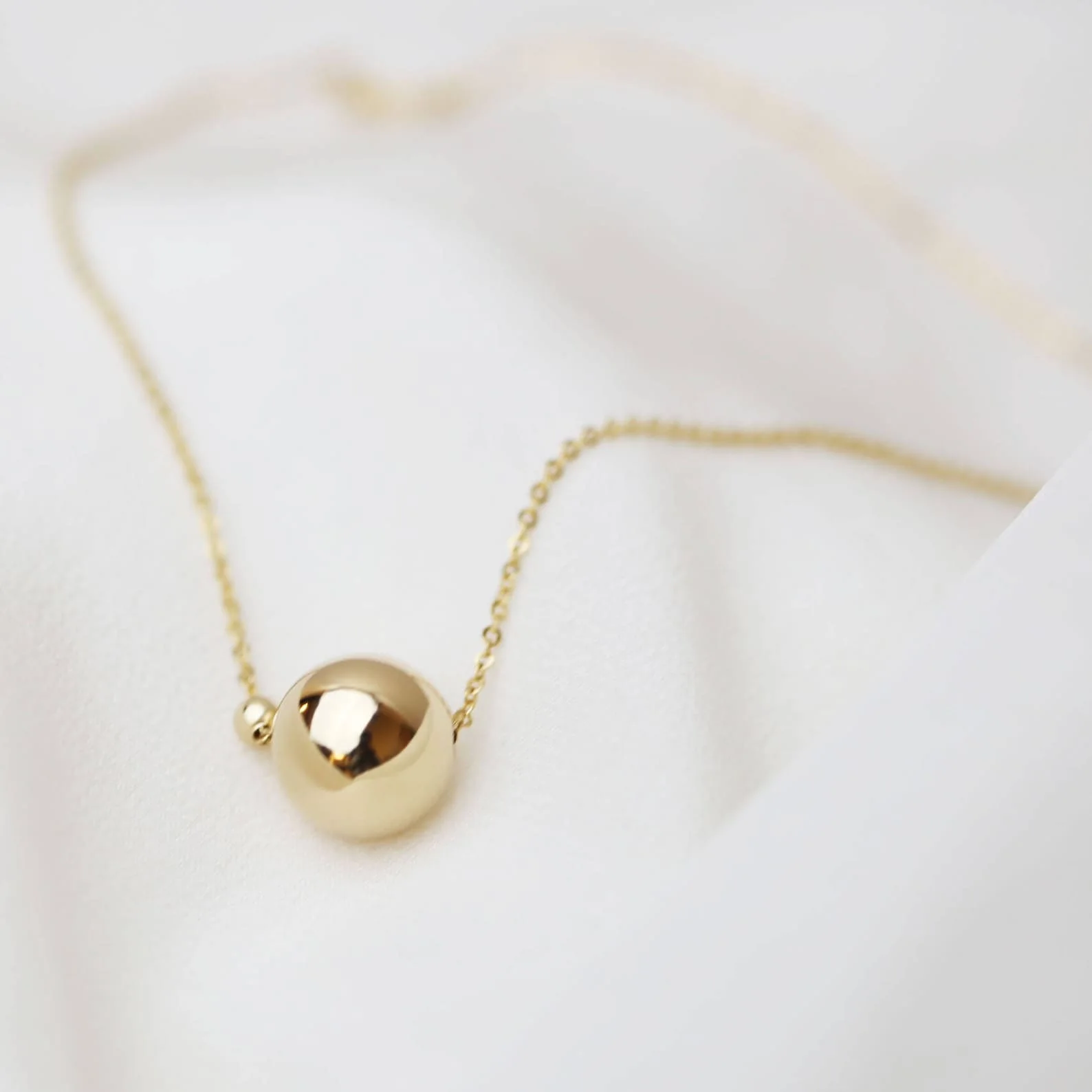 14K Gold Filled Shinny Beads Necklace Handmade Simple Statement Ball Necklace Tarnish Resistant Jewelry Gifts for women