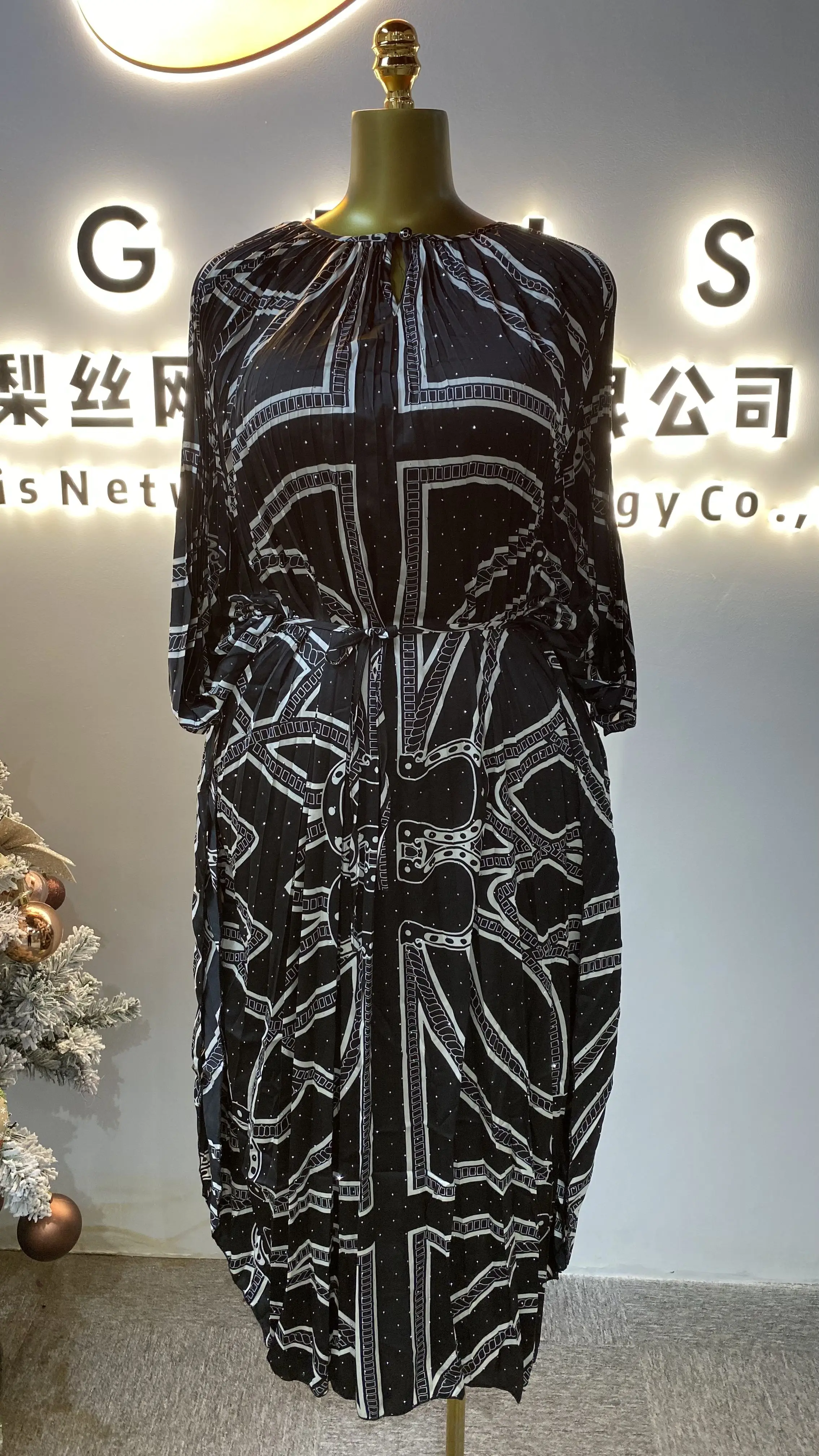 

New design elegant office ladies casual dress spring long sleeve loose print dress-GZMM472
