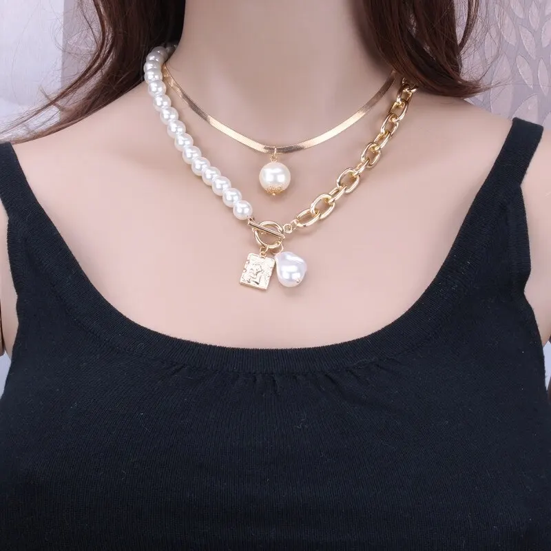 2pcs Gold Necklace Ladies Simple Fashion Hip Hop Style Copper Snake Chain Baroque Pearl Portrait Square Pendant Jewelry