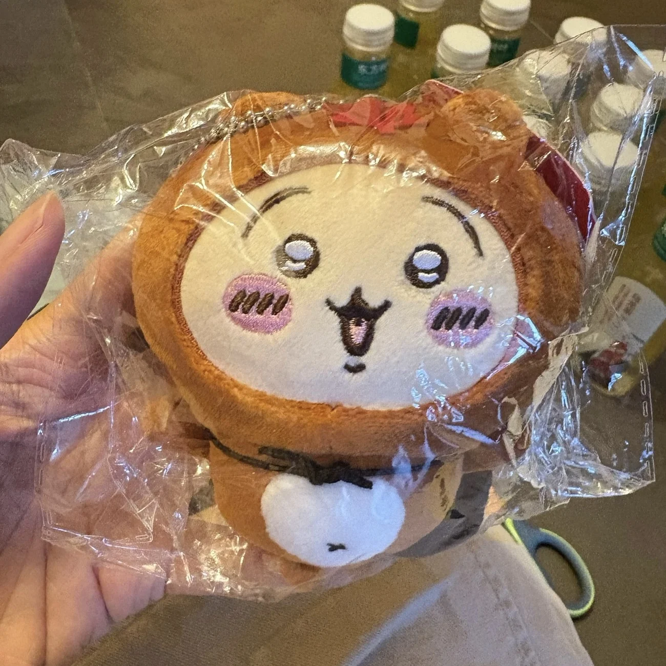 chaveiro-de-pelucia-da-serie-kawaii-chiikawa-tanuki-boneco-de-pelucia-fofo-de-desenho-animado-hachiware-usagi-pingente-de-brinquedo-presentes-para-meninas