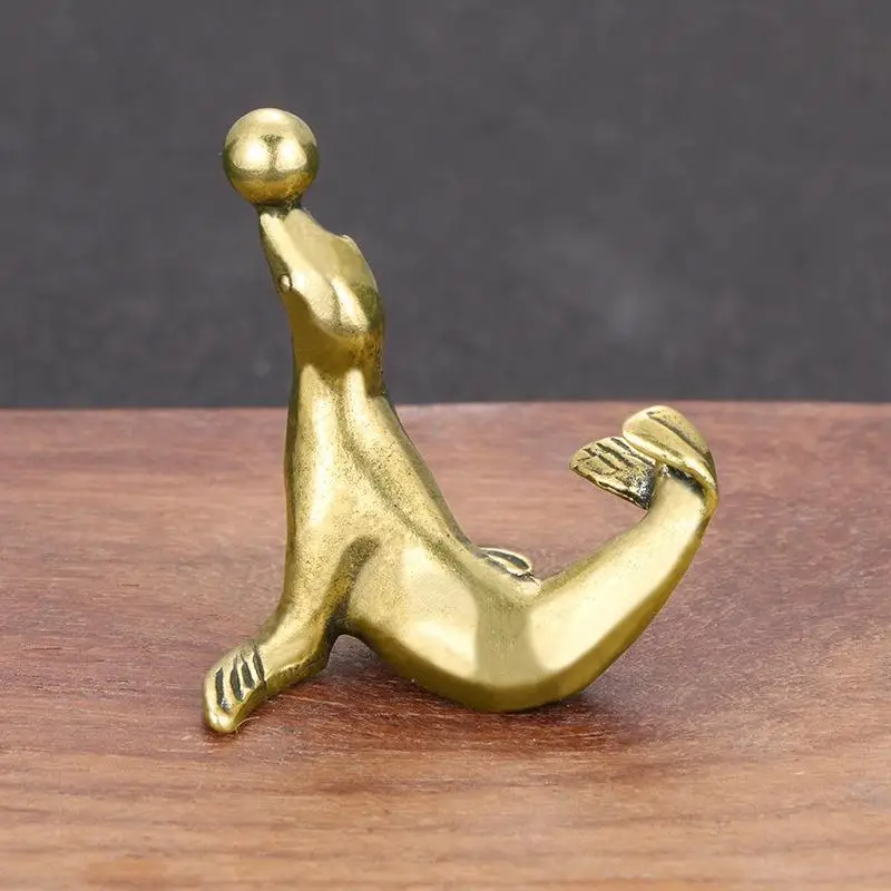 1Pc Vintage Brass Sea Lion Figurines Miniatures Desk Ornaments Tea Pet Crafts Small Animal Statue Gifts Home Decoration