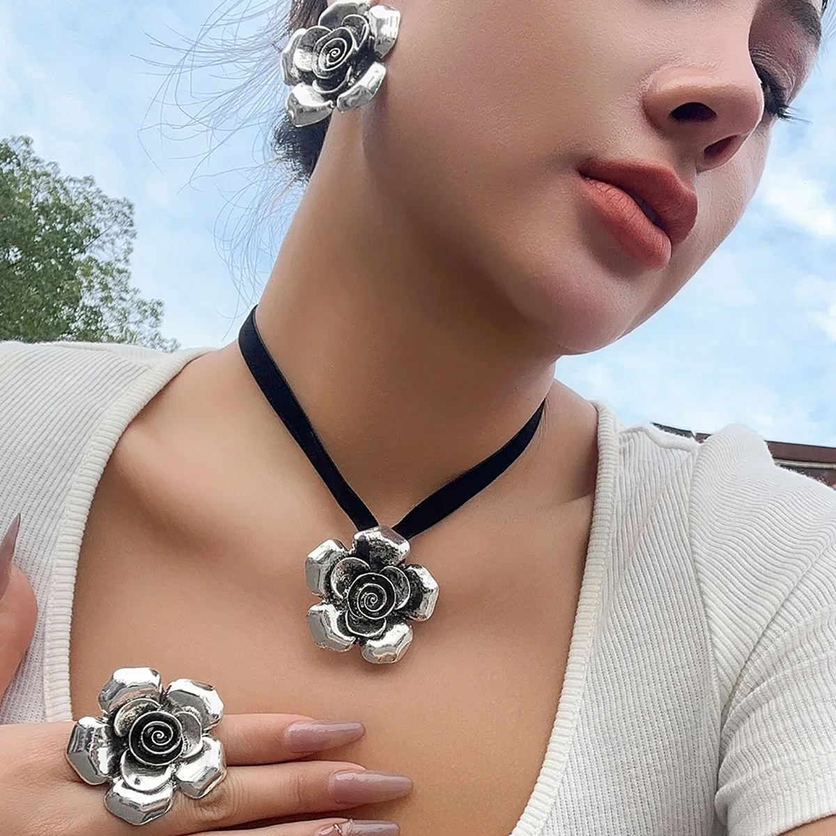 Ethnic Style Retro Flower Necklace Female Collar Jewelry Sets