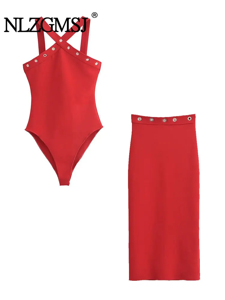 

Эластичная юбка средней длины, комплект из 2 предметов для женщин, весна 2024, новый модный металлический декоративный комбинезон, женский повседневный женский наряд