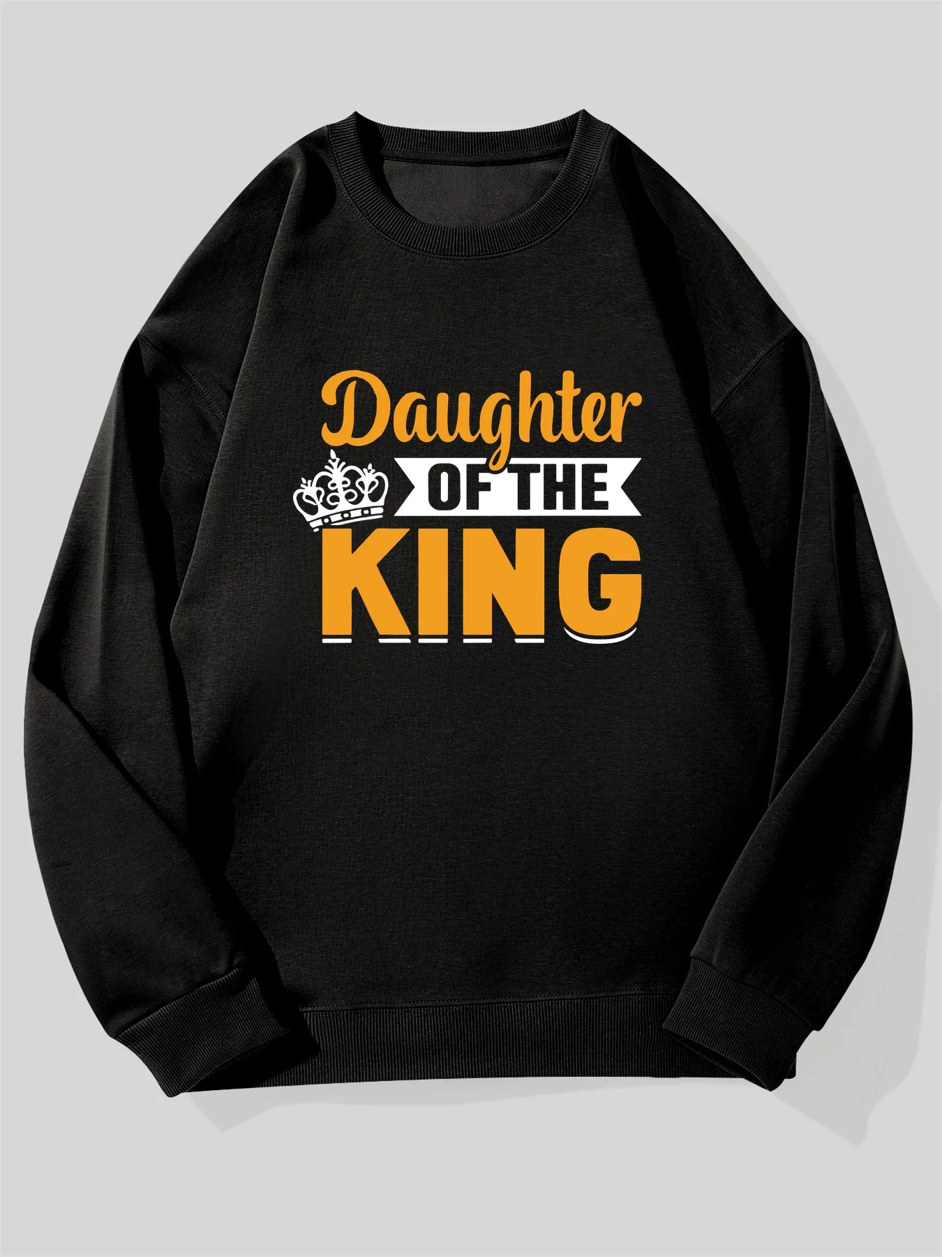 سترة الإيمان المسيحي لابنة الملك للرجال - أسود مع نص الكتاب المقدس الأبيض والذهبي (Luke 9:60) والتصميم