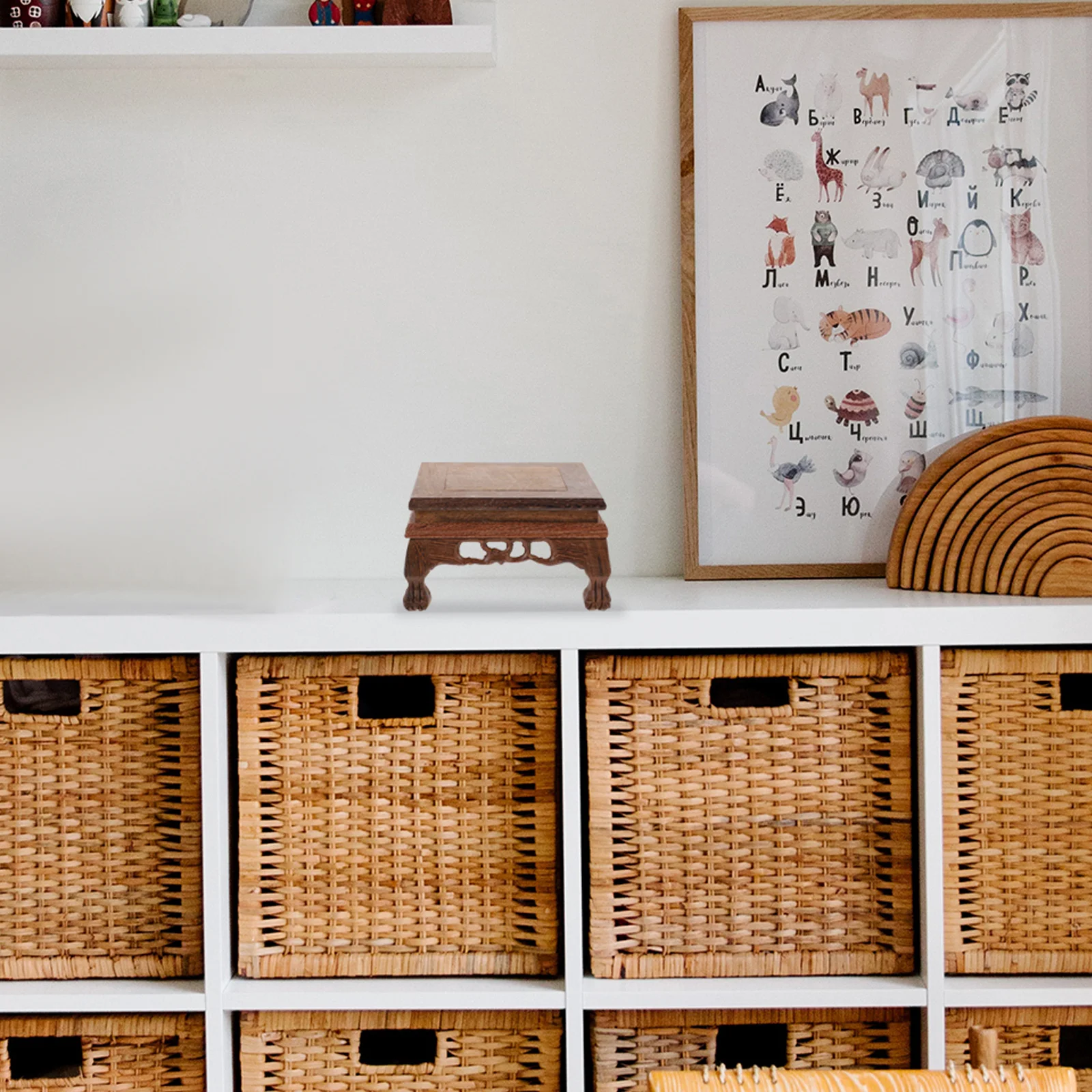 

1Pcs Wooden Flowerpot Pedestal Craft Holder Simple Design for Indoor Adornment Mini Fish Tank Versatile Display Base