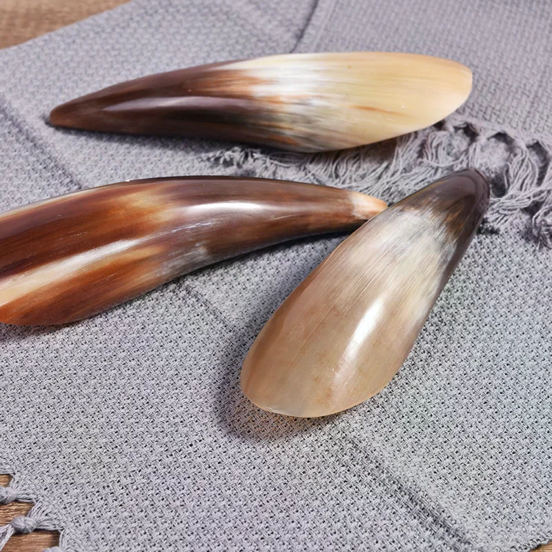 

1 шт., натуральный рог буйвола, без стресса, массажный инструмент, спа-терапия, массажер, скребковая доска