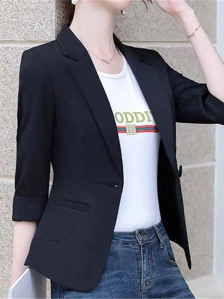 Short Style Women's Suit Jacket 2026 New Korean Version Seven Sleeve Versatile Small Size Ladies Short Western Style Top