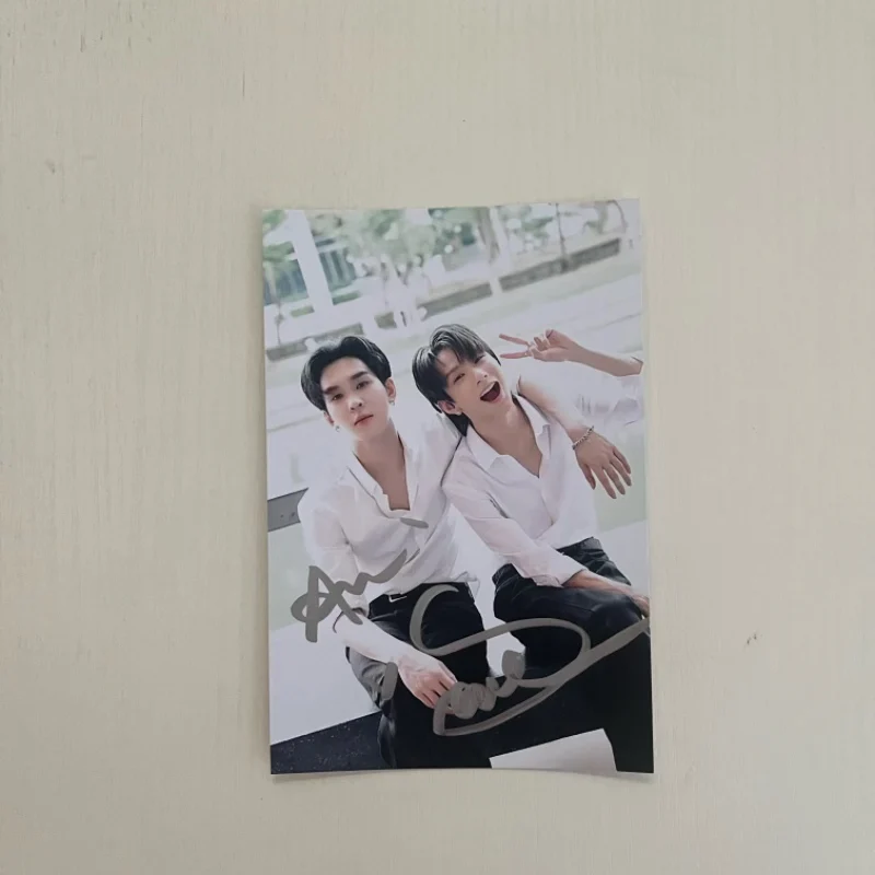 Auausave Magazine Cover Poster Autographed Photos Thai TV Your Sky Drama Stills Handwritten Signature Picture