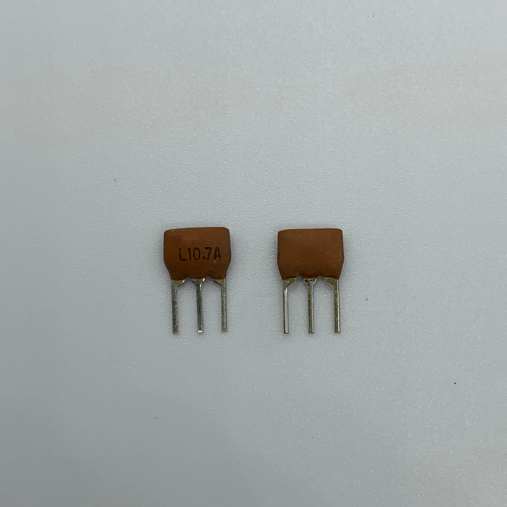 10PCS/ ceramic filter LT10.7MA5 10.7MHZ 10.7MA radio with direct plug 3 feet 280K bandwidth