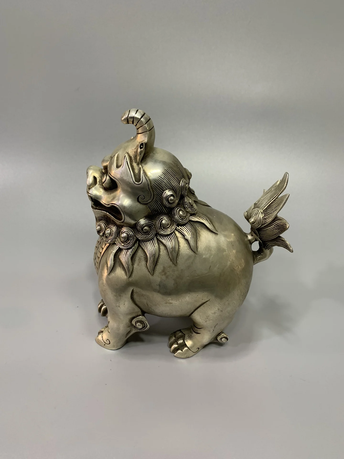 

A beautifully Shaped Home Craft the White Bronze Lion Incense Burner is Exquisitely Crafted and Worth Collecting