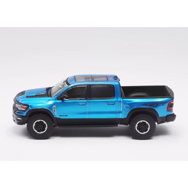 

Коллекционная декоративная модель автомобиля RAM Tyrannosaurus Pickup из литого сплава в масштабе 1/64