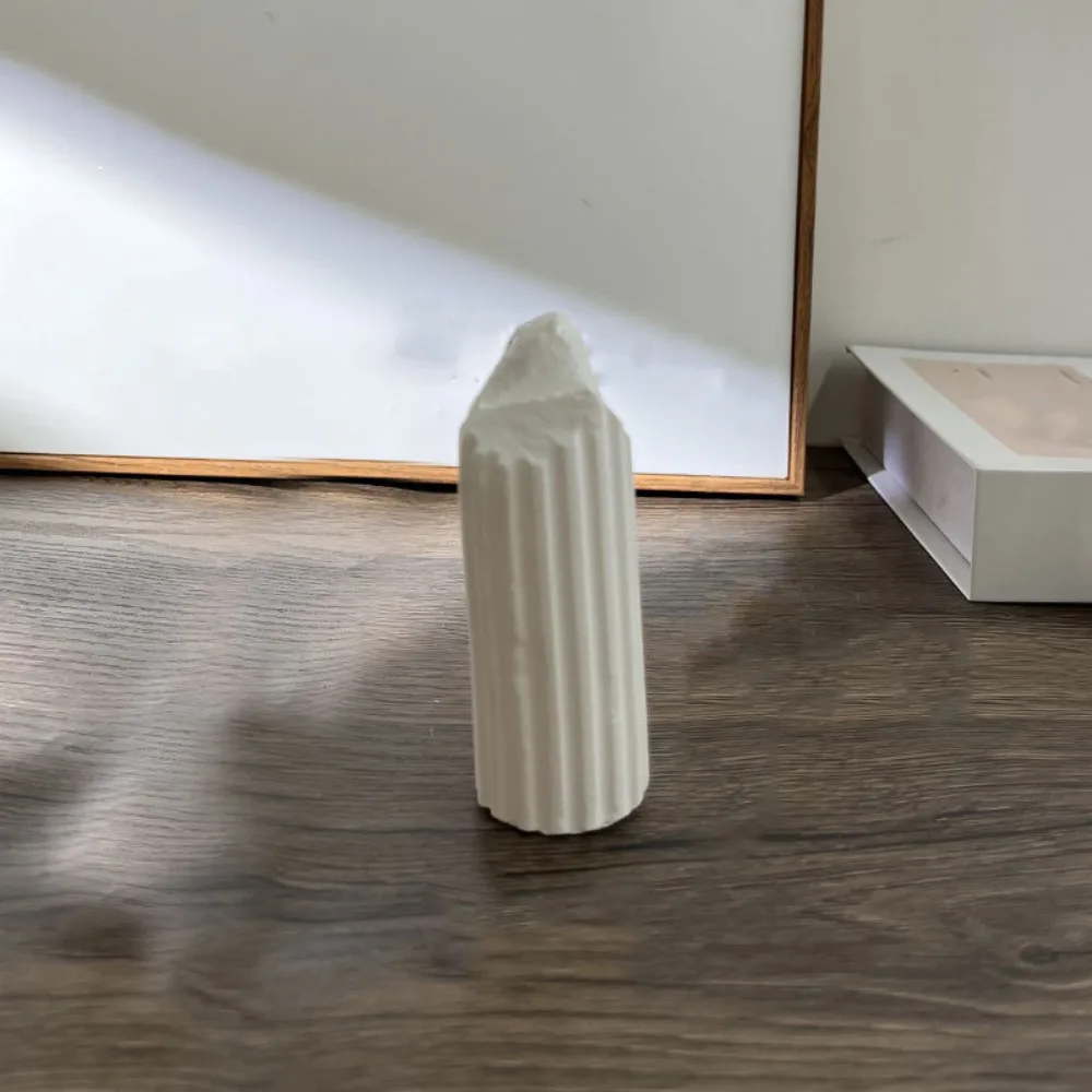 

Luxury Roman Column Ring Stand White Gypsum European Style Vintage Plaster Ring Holder Exquisite Jewelry Display Stand