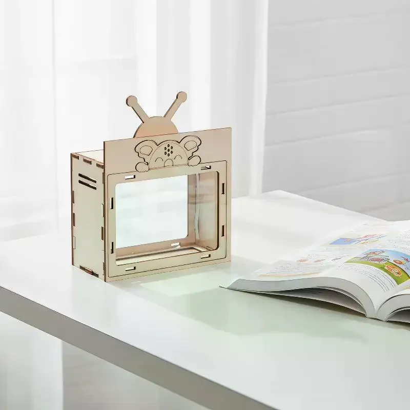 Mobile Phone 3D Holographic Projector Ideal for Scientific Experiments and Visual Displays