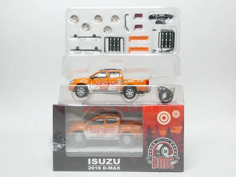 BM 1:64 ISUZU Pickup ISuzU D-MAX toy model car finished alloy can open doors