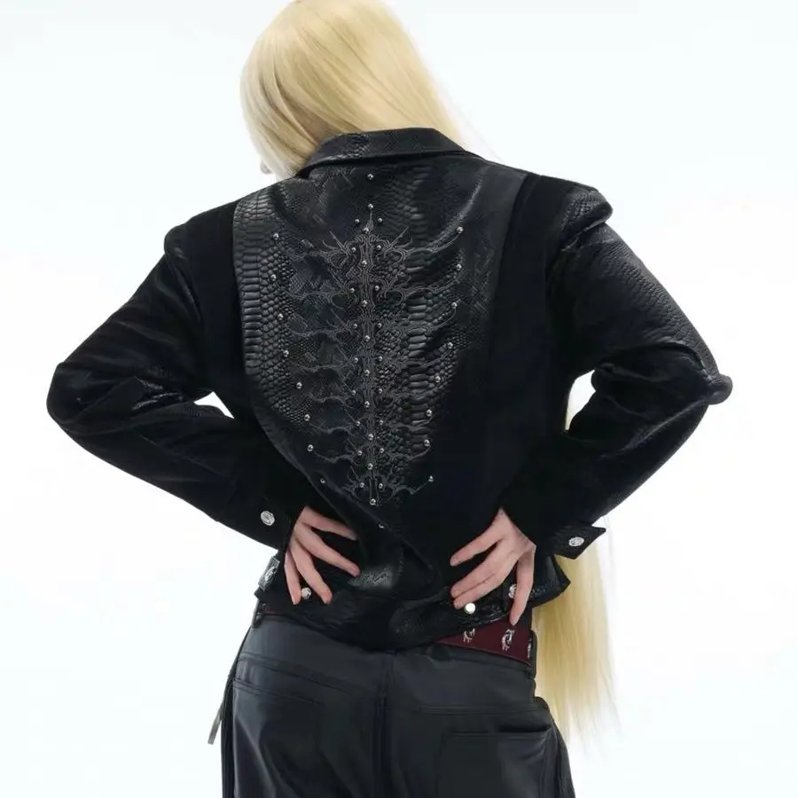 

Американская винтажная куртка с длинным рукавом из искусственной кожи, женское повседневное пальто в стиле панк Y2k, готическая осенняя женская верхняя одежда на молнии, уличная одежда 2025