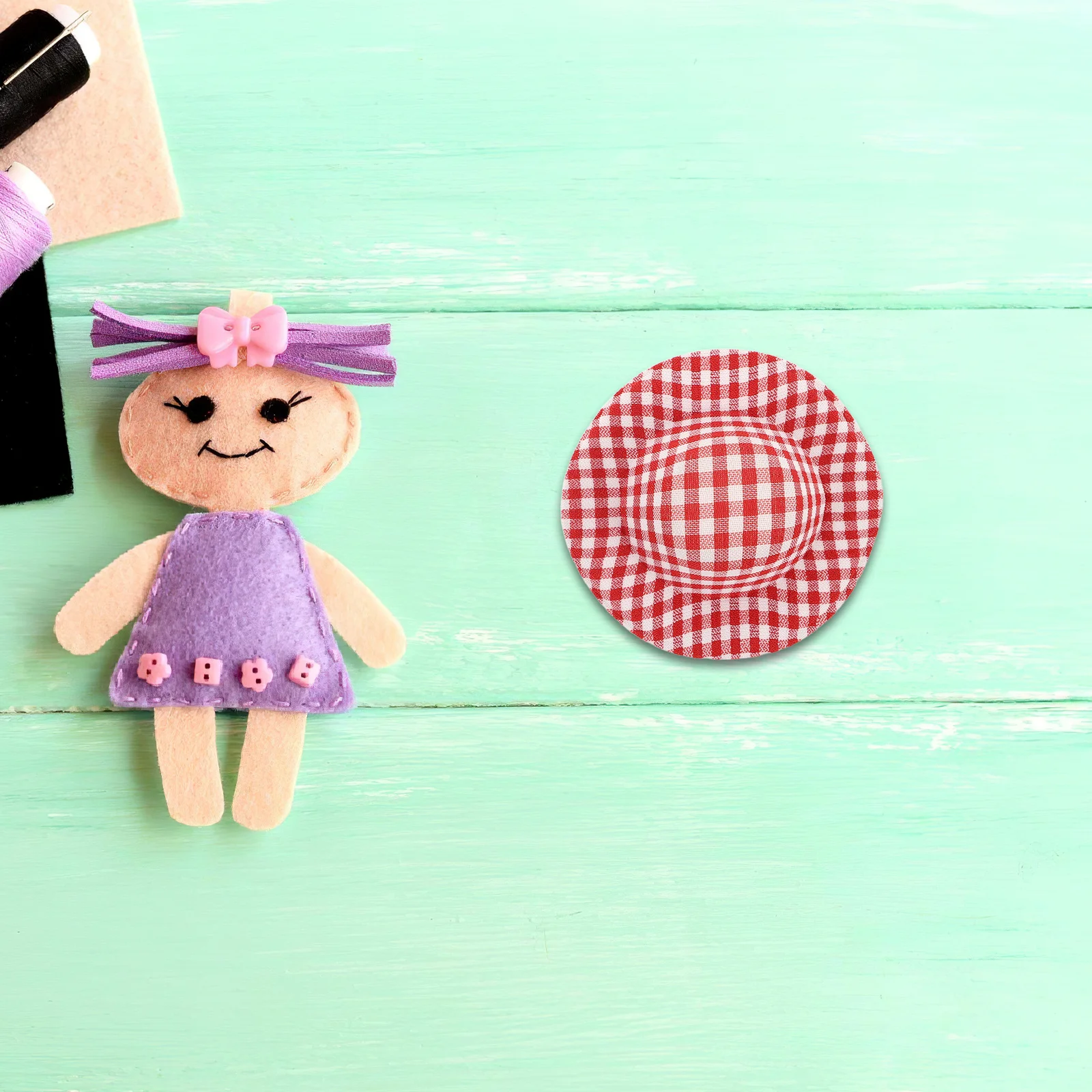 20 قطعة القبعات الصغيرة منقوشة ضوء النسيج مصغرة أفضل القبعات للحرف اليدوية الطرف الديكور دمية اكسسوارات الشعر الحلي