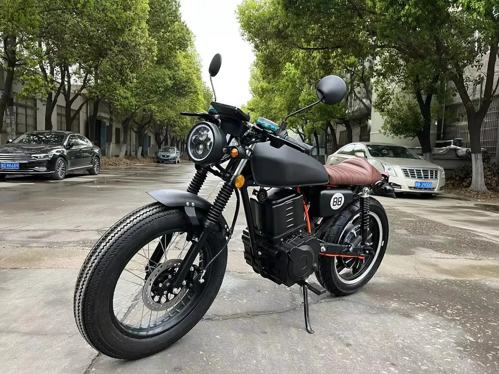 STROVAN The latest new energy lithium battery high speed 2024 Newest Urban Off-Road Retro Design Adult CG Electric Motorcycle