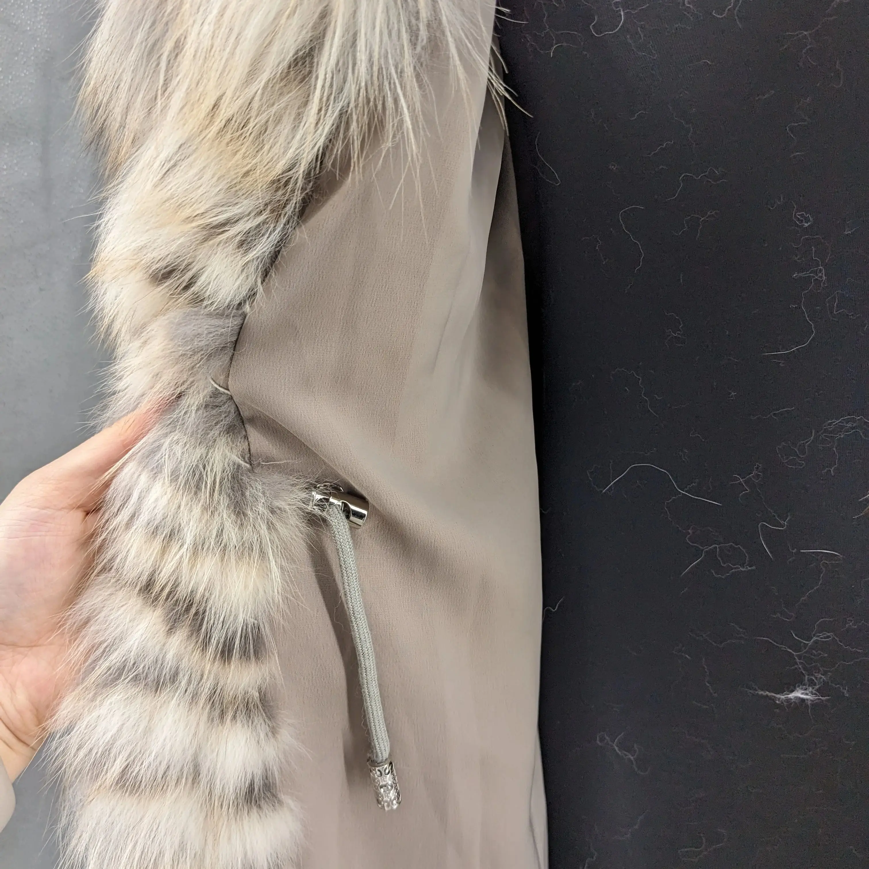 Cappotto lungo in vera pelliccia di volpe con grande lunghezza rovesciata 120 cm 250466