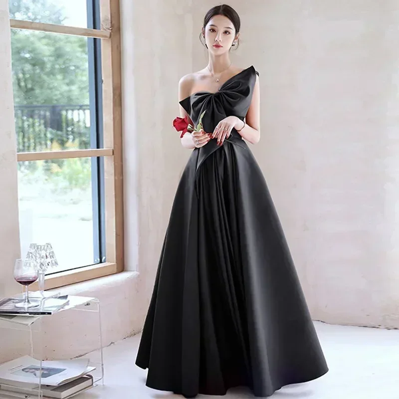 Black Evening Dress Elegant Temperament Prom Vestidos Bow Draped One-shoulder Strapless Cross Lace Up Graduation Dress