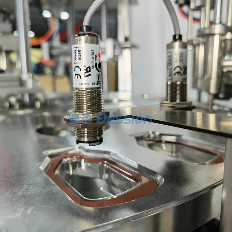 Rotary Margarine Liquid Filling Machine With Automatic Butter Weighting System image 3