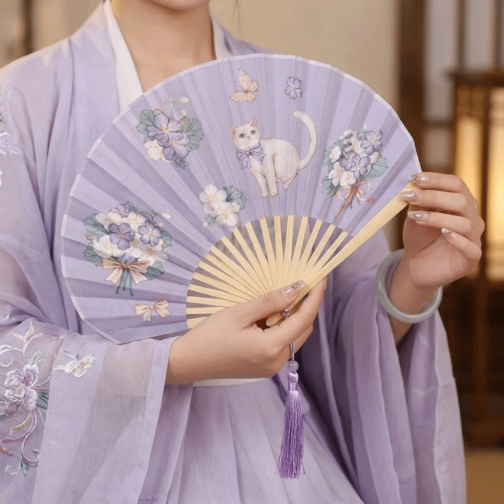 Cute Retro Folding Fan Japanese Style Shell Shape Handmade Fan with Tassels Cartoon Decorative Fan Summer