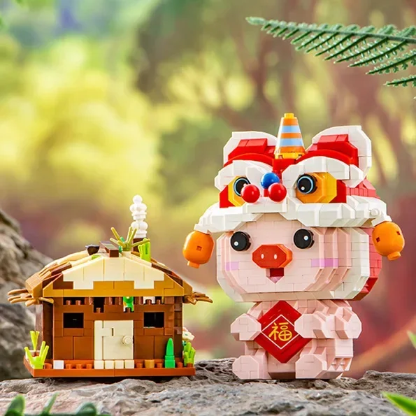 LOZ Small Particle Building Blocks Cute Cartoon Pig Display Puzzle Boy Girl Matching Toy Birthday Gift