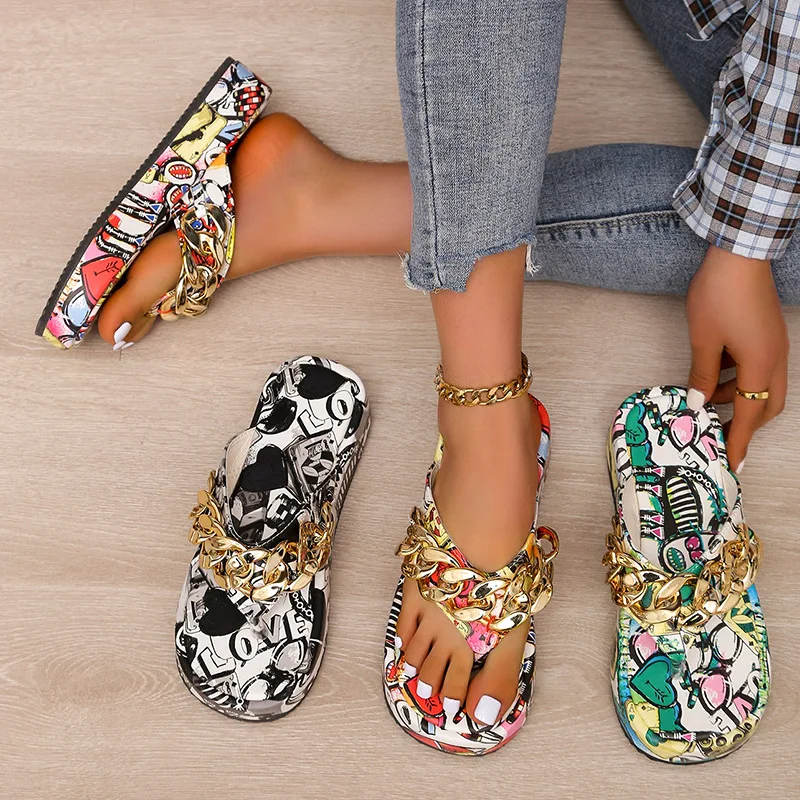 Women's Platform Flip-flops Slippers Summer New Graffiti Metal Chain Decoration Wedge Slippers for Women Beach Shoes Plus Size
