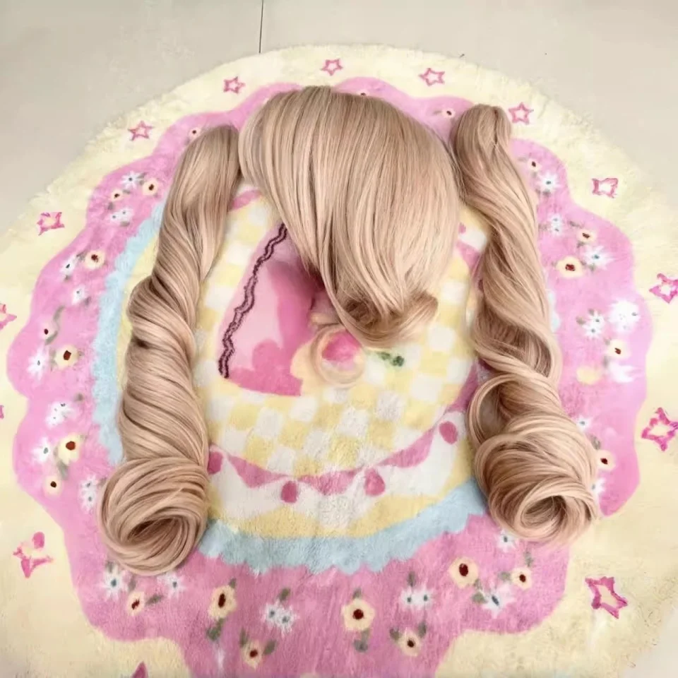 OLACARE الاصطناعية قصيرة تأثيري عيد الميلاد هالوين بوب براون شعر مستعار أشقر مع ذيل حصان طويل مجعد شعر مستعار طبيعي للنساء