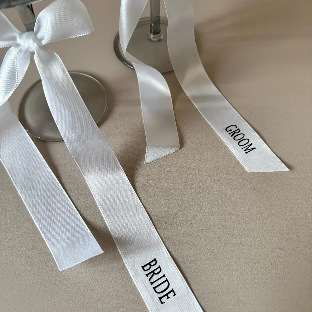 5 Stück personalisierte Weinglas-Satinband-Hochzeits-Namensschilder für Getränke, Tischkarten, Tisch, individuelle Junggesellenabschiede, Junggesellinnenabschied, Dekoration – Detail 4