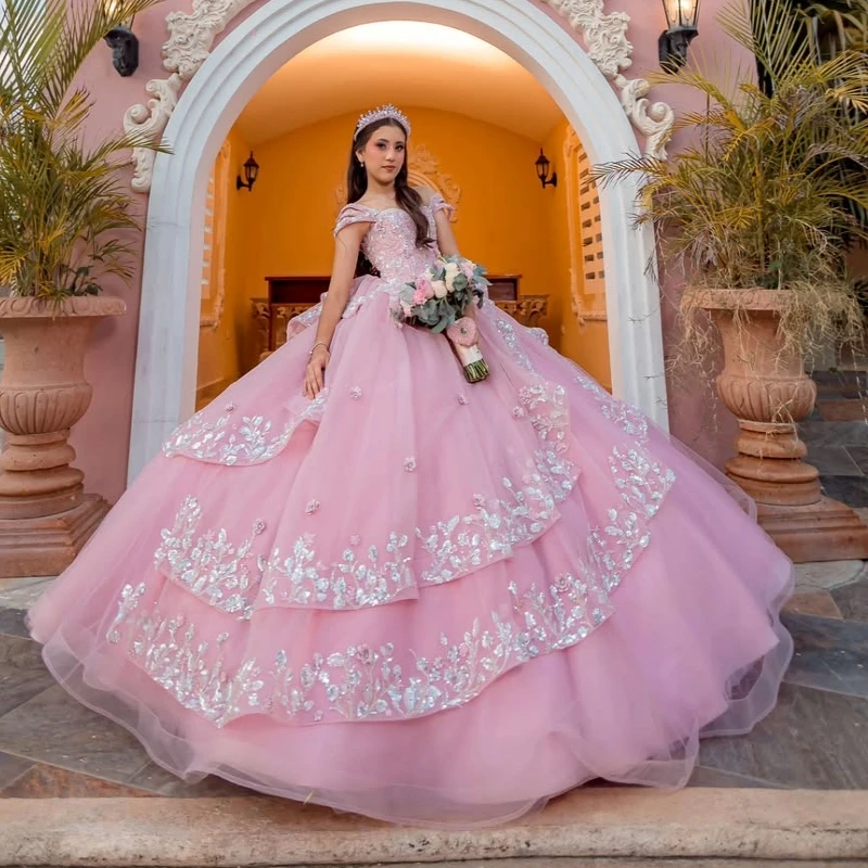 

Pink Shiny Ball Gown Quinceanera Dresses Sequin Applique Lace Beading Crystal Tull Corset Off The Shoulder Sweet 16 Dress vestid