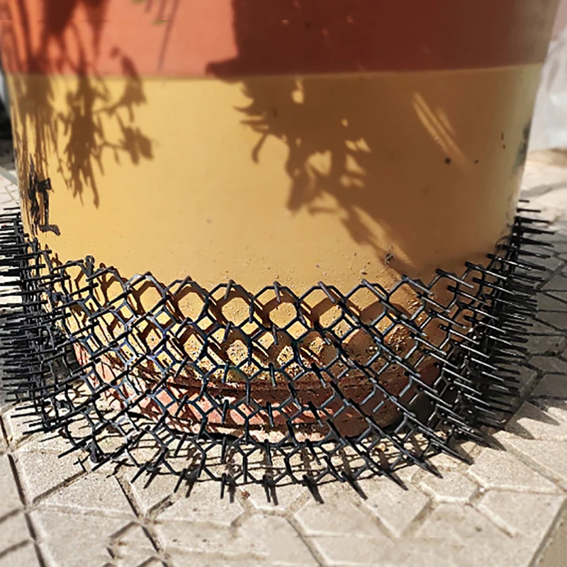 Garden Cat Scat Mat Anti Cat Dog Repellents Mat Deterrent Spike Mat Prickle Strip Dig Stop Outdoor Garden Supplies 49*14*2.8cm