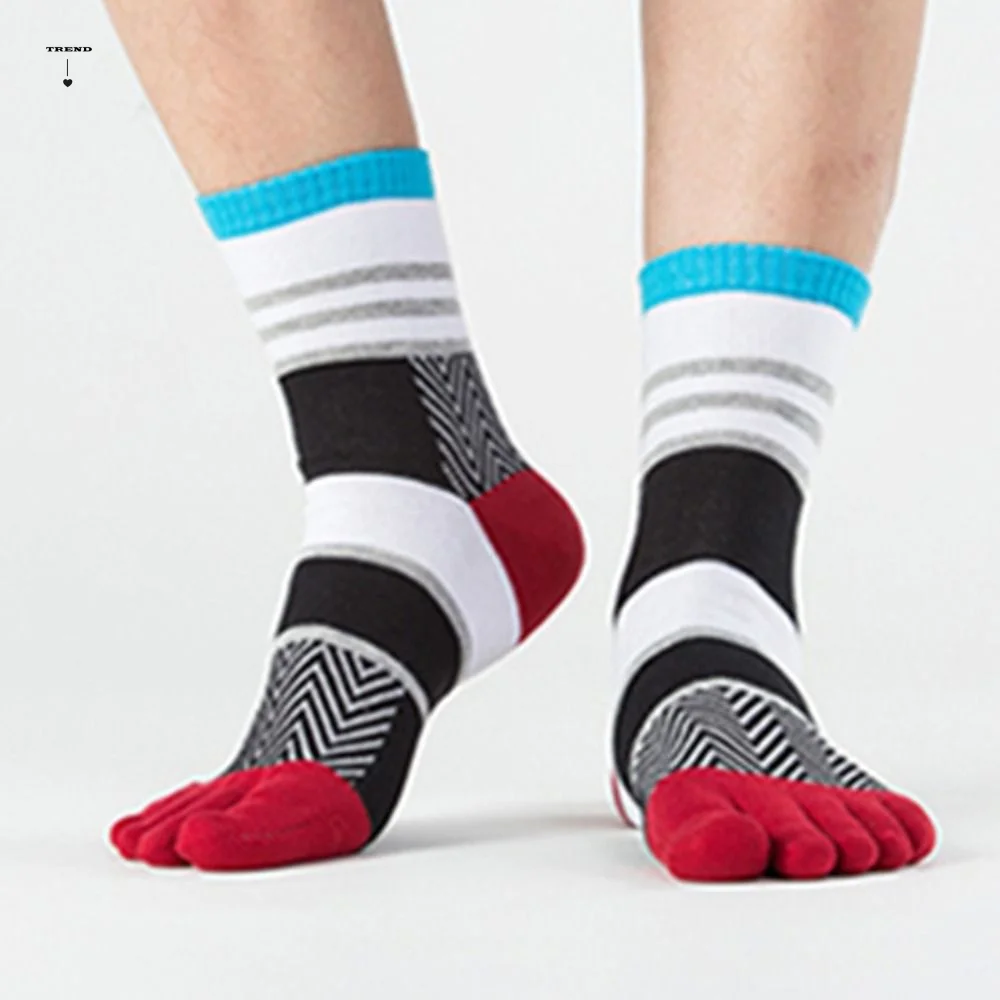 

Comfortable Soft Long Tube Split-toed Socks Trendy Thick Middle Tube Hosiery Five Finger Socks Man Socks Cotton