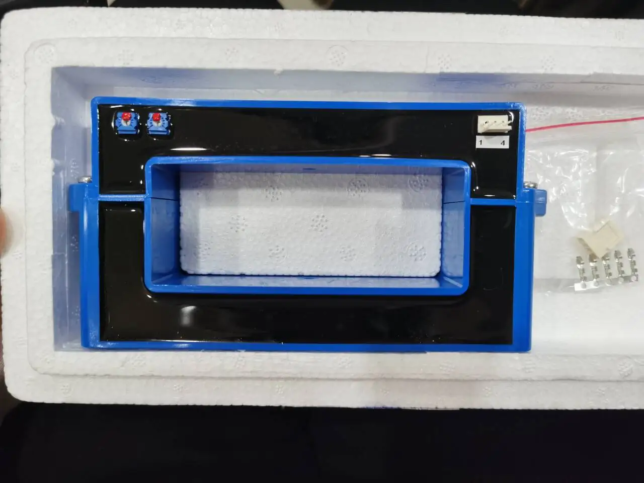 HOP2000-SB Lem Curr…