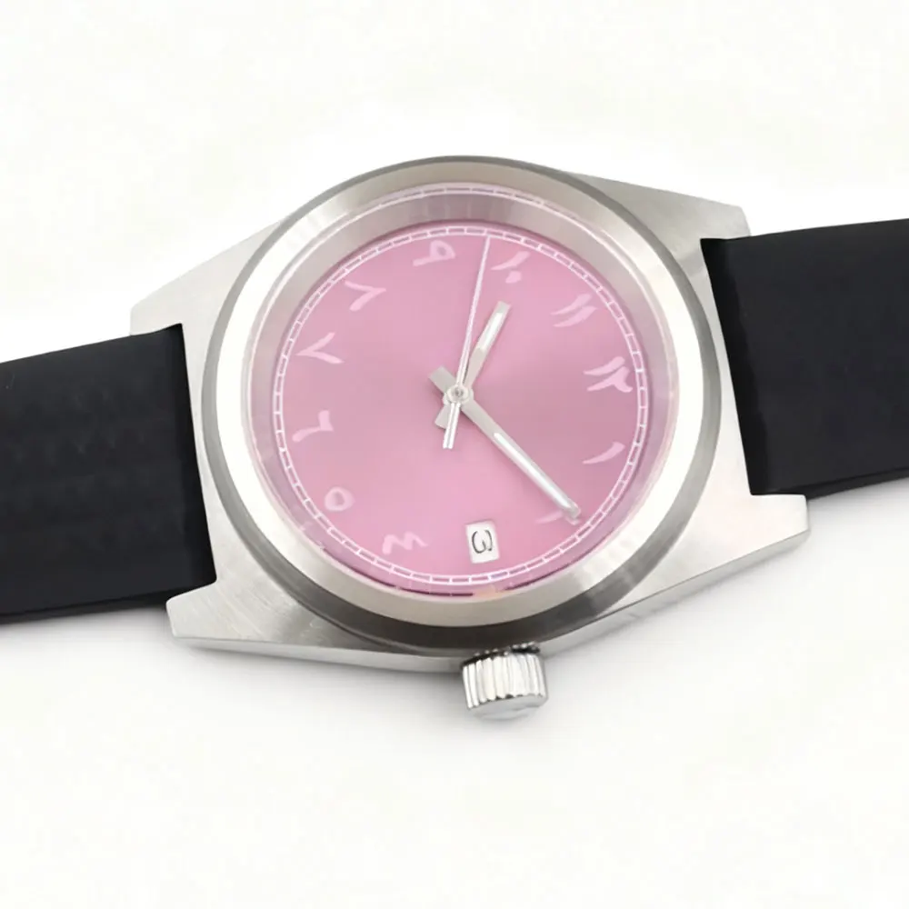 LOGO personalizzato Orologio da uomo automatico da 38 mm Cassa spazzolata Cinturino in caucciù con cristallo di zaffiro Orologi da uomo Orologio da polso meccanico NH35
