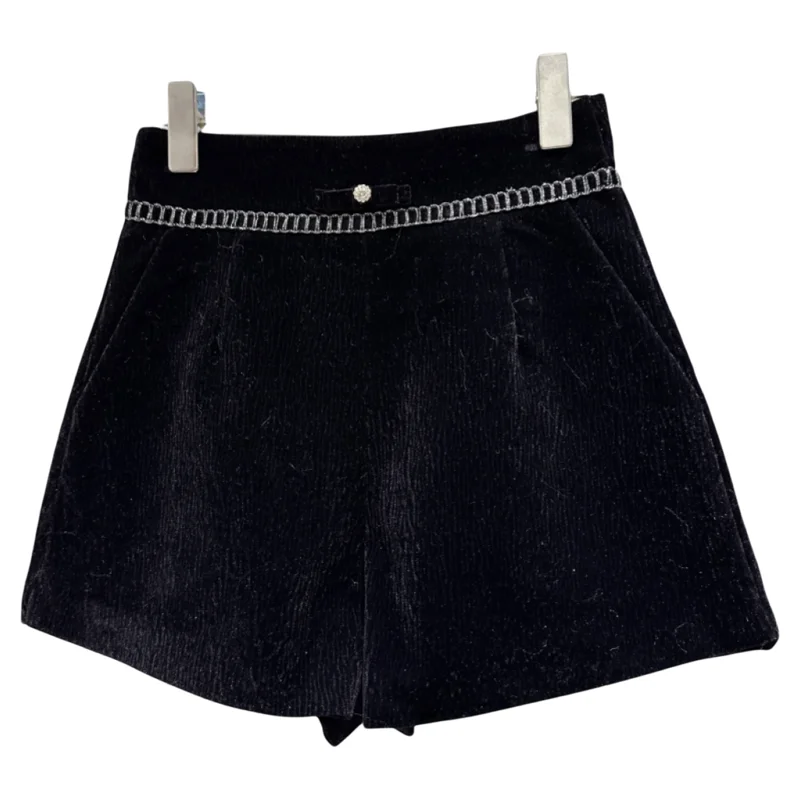 شتاء 2025 شتاء جديد النمط الفرنسي اللؤلؤ القوس المطرزة حافة المخملية عالية الخصر السراويل النساء السراويل نمط عطرة صغيرة