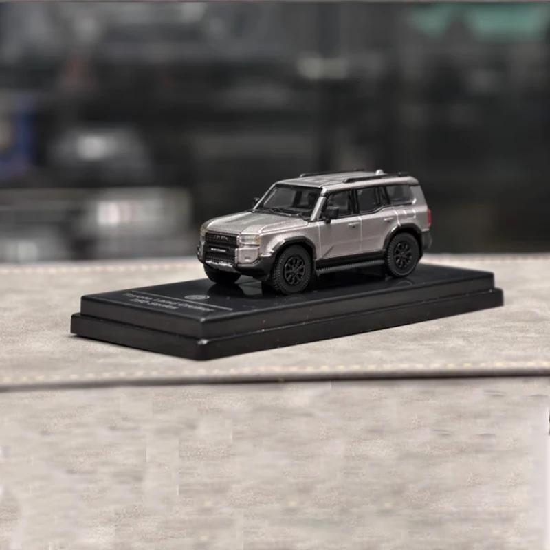 

Diecast Original 1:64 Scale LC250 Alloy Model Simulation Classic Decoration Hobbies Souvenirs Gifts Collection Static Display
