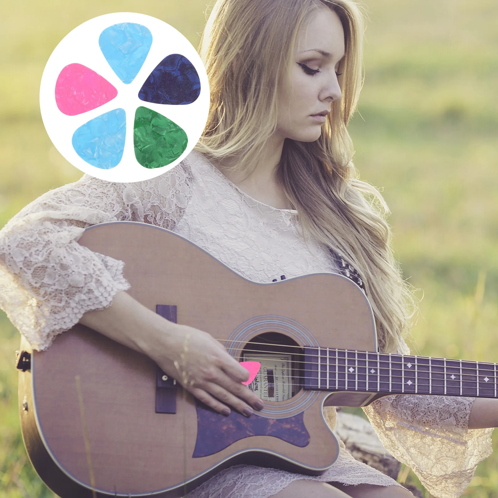 

5Pcs Celluloid Guitar Picks Durable Flexible Comfortable Grip Suitable for Acoustic Guitar Ukulele Celluloid Bass Pick