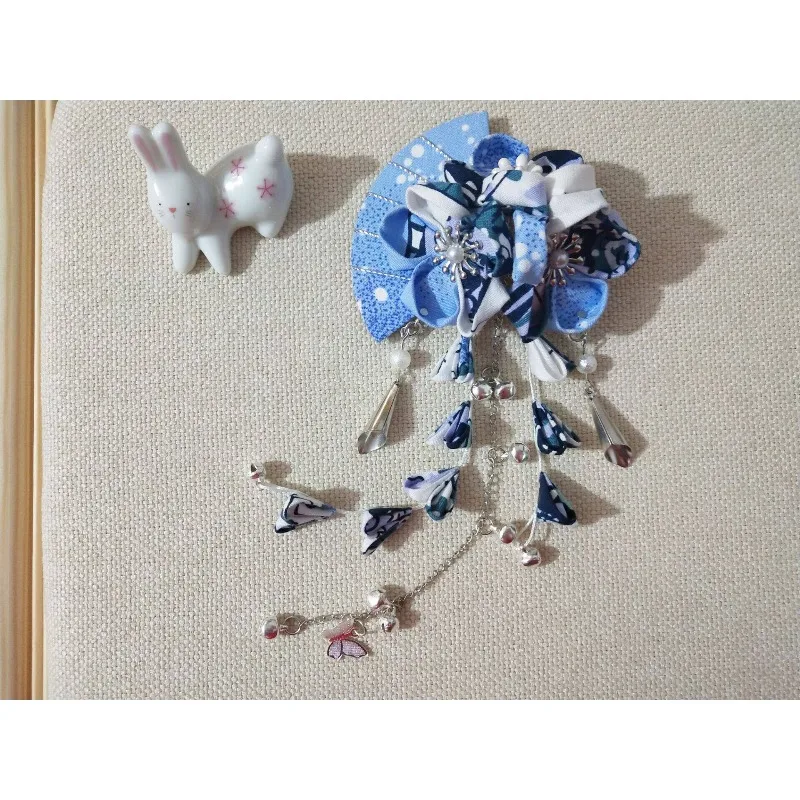 Elegant Japanese Ukiyoe Wave Cherry Blossom Tassel Rabbit Wind Chime Side Hair Clip for Hanfu Traditional Dress Festival Gift