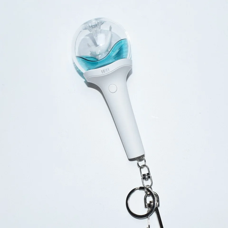 Kpop NMIXX Mini Light Stick Keychains LILY HAEWON SULLYOON BAE