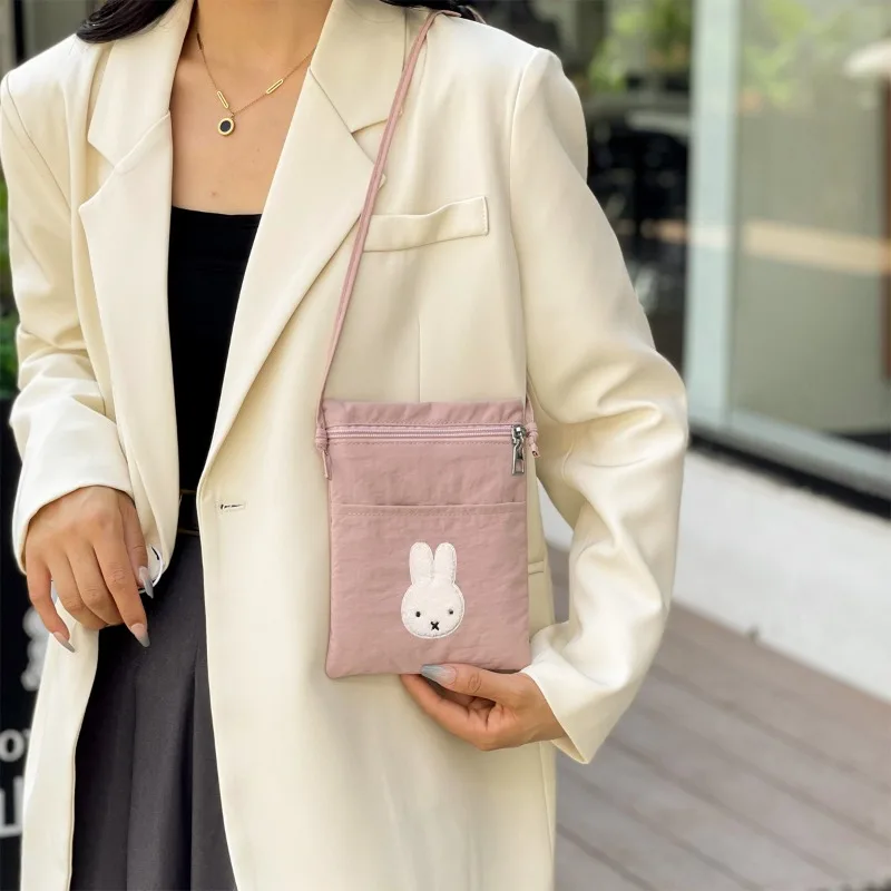 Bolso cruzado de nailon Kawaii Miffy, bolso minimalista para teléfono portátil con bonito conejito, bolsa para pasaporte de viaje, bolso de hombro informal Unisex