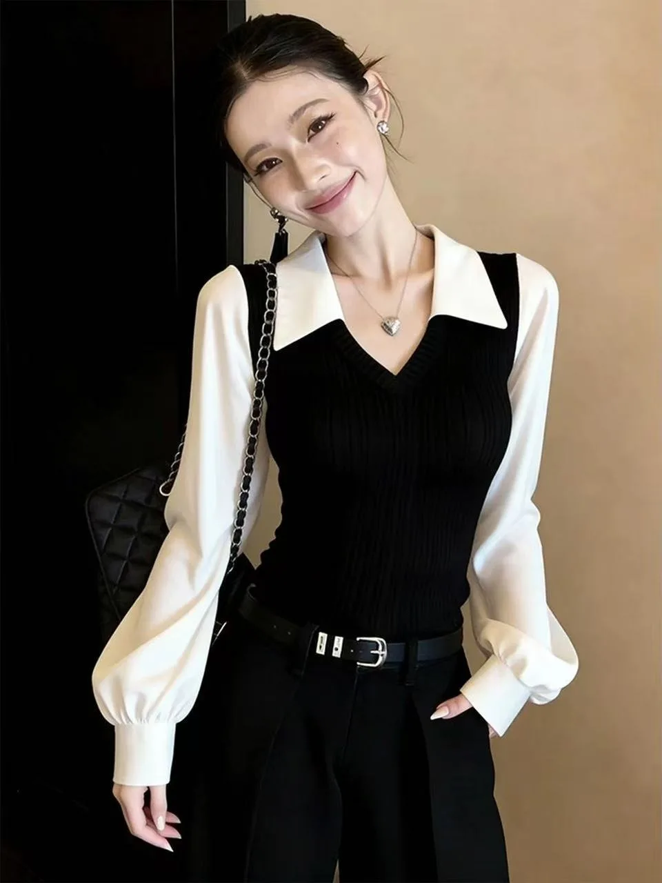 

Slim Fit Black Lantern Sleeve Collar Stand up Shirt Women's Spring 2026 Elegant Preppy Style Top Korean Version Gather Waist