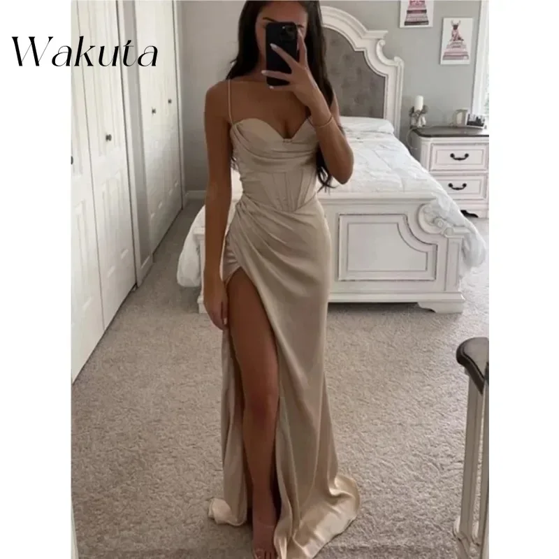 Wakuta-Bata de satén sin tirantes para madre del novio, vestido de noche Sexy, plisado clásico, dividido, Formal, para fiesta de graduación, Mego