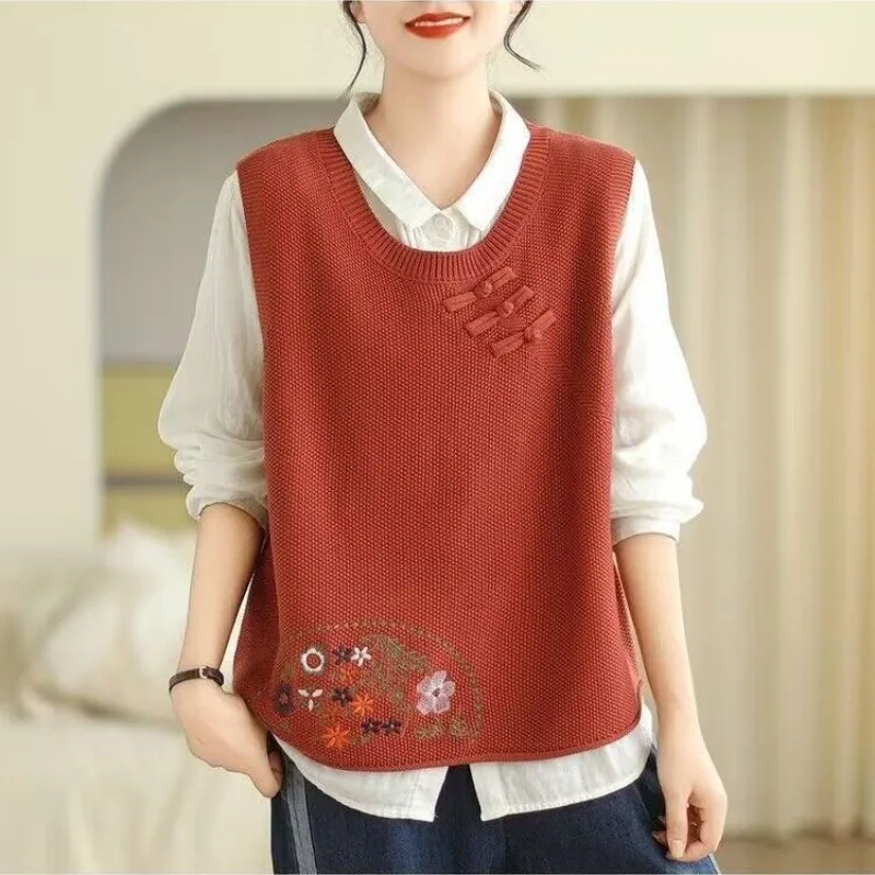 Women\'s Spring Autumn Commute Round Neck Pullover Sleeveless Solid Embroidered Pan Button Vest Loose All-match Knitted Tank Tops