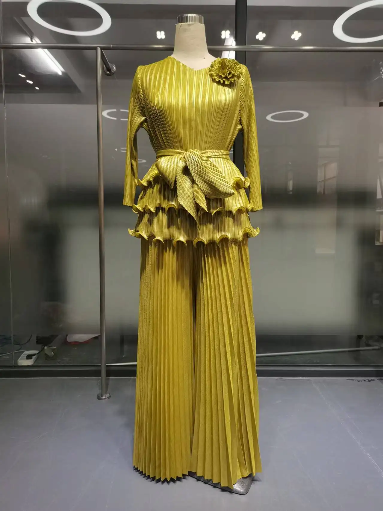 Miyake Fashion Elegant Two Piece Women's Pleated Skirt Top Plus Size Casual Loose Women's Formal Luxurious Evening Dresses