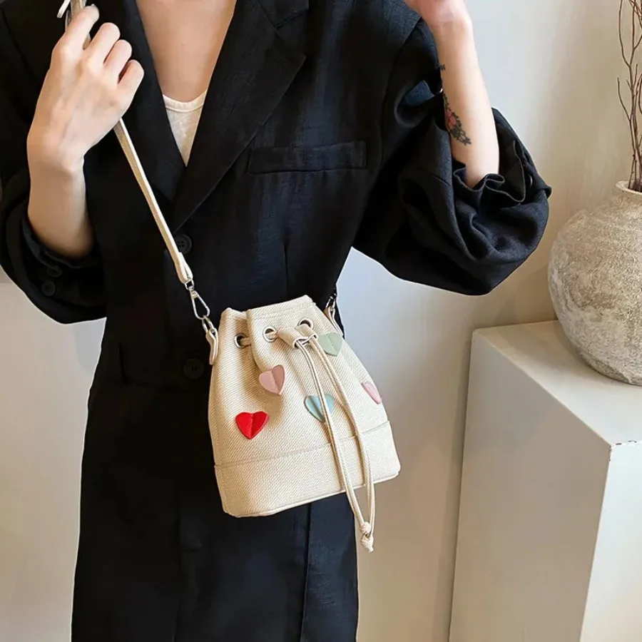 

Summer new fashion niche foreign gas love decorative shoulder bag diagonal straddle simple versatile bucket female bags